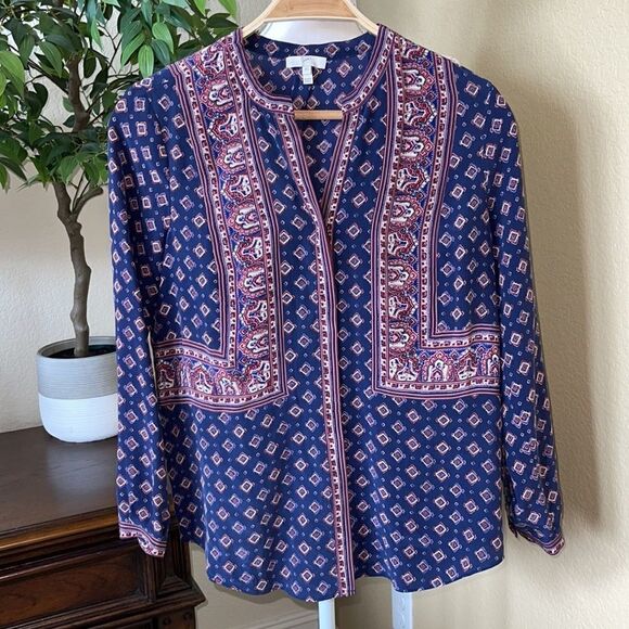 Joie Asia Silk Blouse in Dark Navy Button Down Top XS - Picture 4 of 5